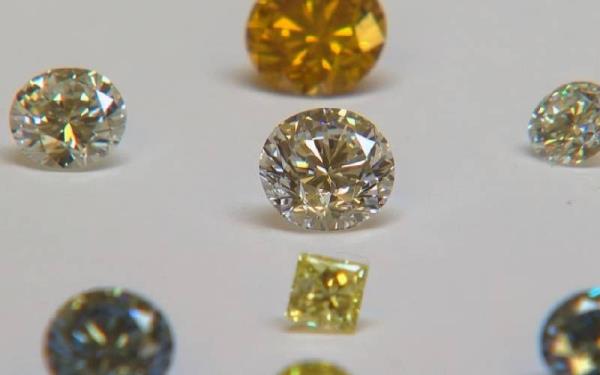 纳米比亚哀叹实验室培育的钻石在全球市场上大受欢迎